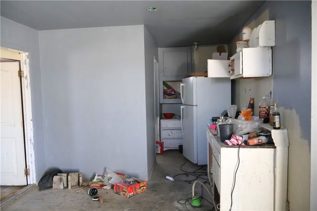 19567 Old El Mirage Road, Adelanto, CA 92301