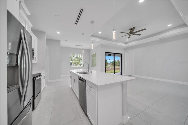 3509 38TH ST SW, Lehigh Acres, FL 33976