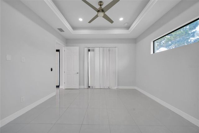 3509 38TH ST SW, Lehigh Acres, FL 33976