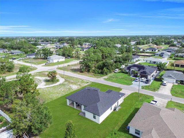 3509 38TH ST SW, Lehigh Acres, FL 33976