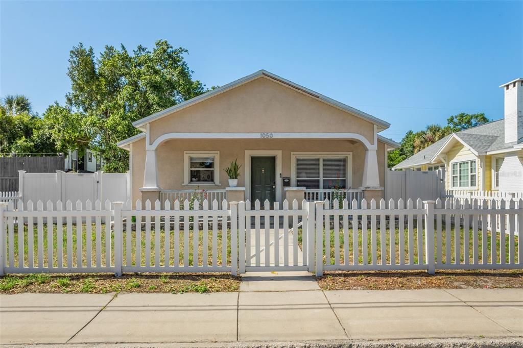 1050 22ND AVENUE N, St Petersburg, FL 33704