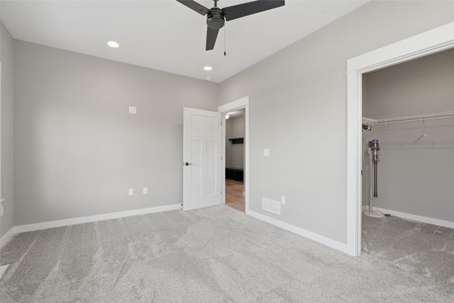 1735 Cottage Ridge Drive, Marion, IA 52302