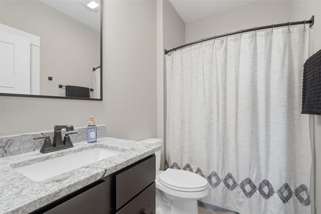 1735 Cottage Ridge Drive, Marion, IA 52302