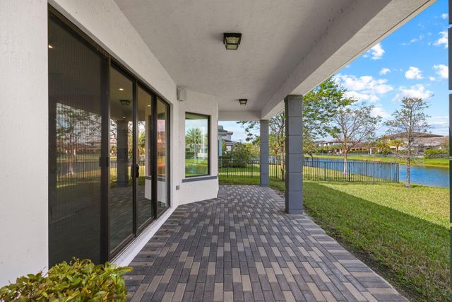 10725 Passage Way, Parkland, FL 33076