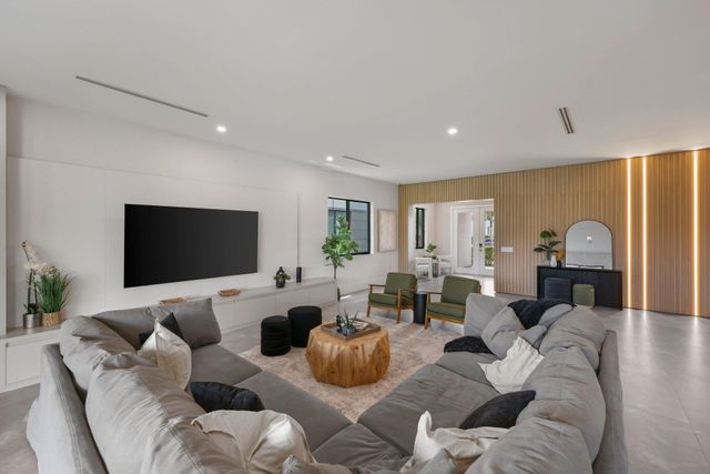 10725 Passage Way, Parkland, FL 33076