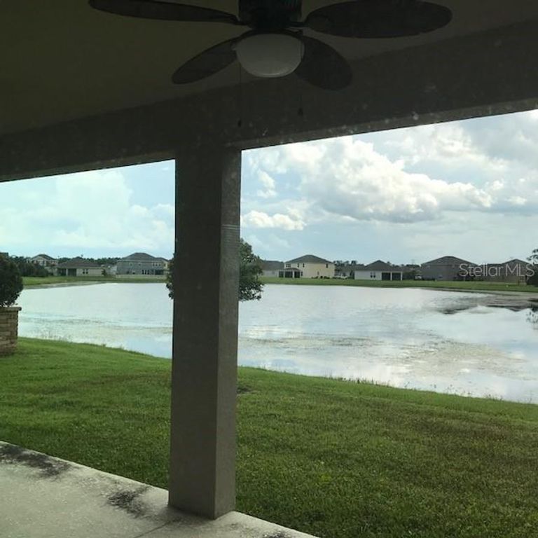 Image 32 of property listing at 12126 HOMESTEAD PARK LANE, Orlando, FL 32824