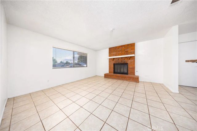 10686 Jamul Road, Apple Valley, CA 92308