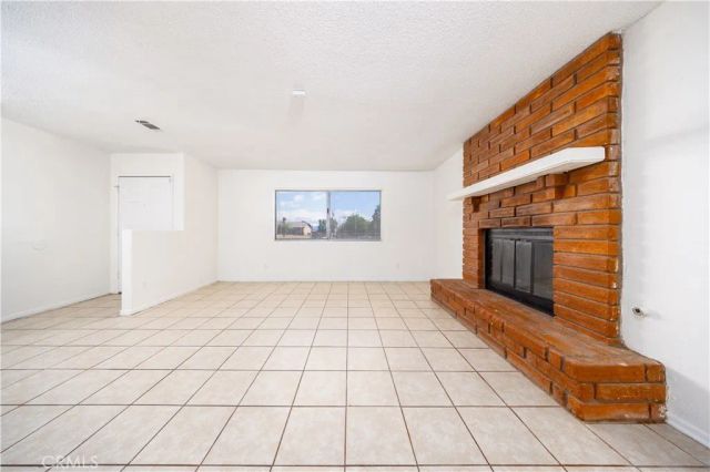10686 Jamul Road, Apple Valley, CA 92308