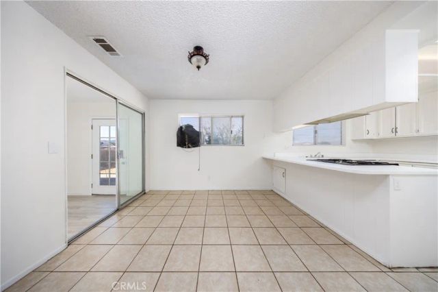 10686 Jamul Road, Apple Valley, CA 92308