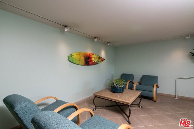 723 Palisades Beach Road 217, Santa Monica, CA 90402