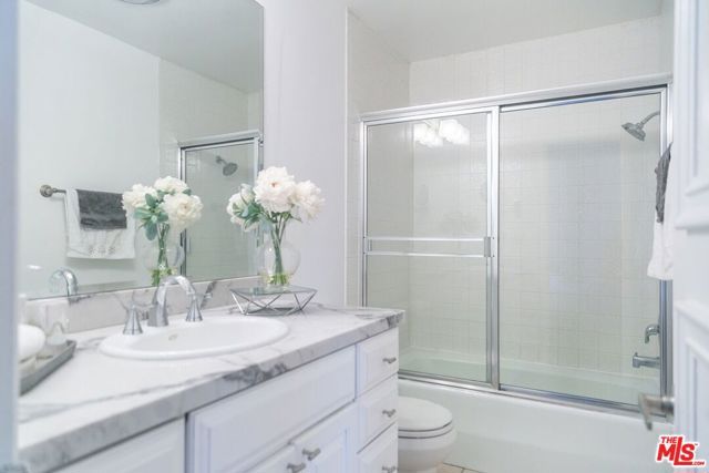 723 Palisades Beach Road 217, Santa Monica, CA 90402
