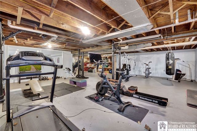 21 Mercury Lane, Jamestown, NY 14701