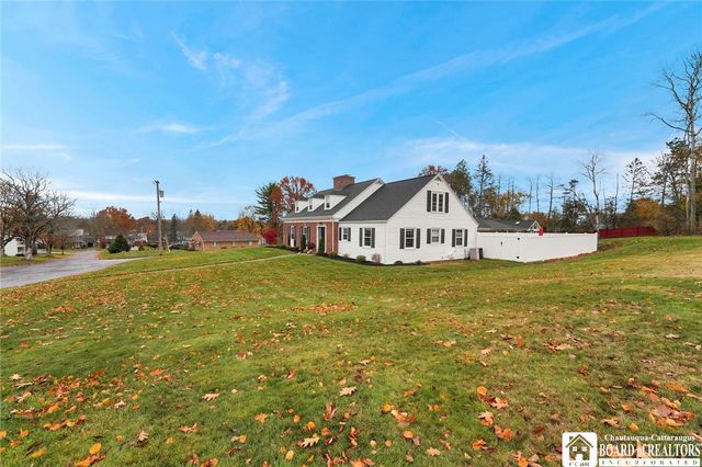 21 Mercury Lane, Jamestown, NY 14701