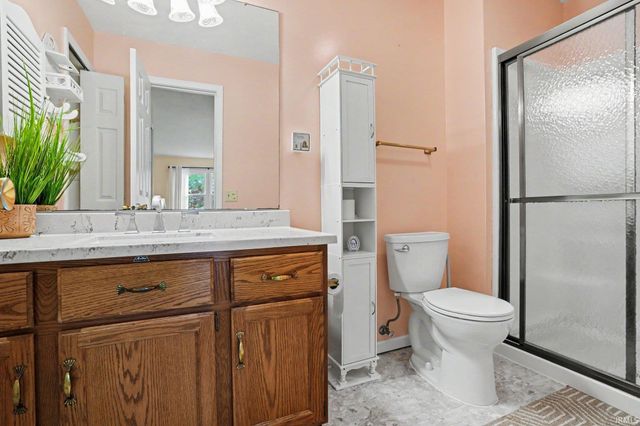 1960 Greenock Drive, South Bend, IN 46614