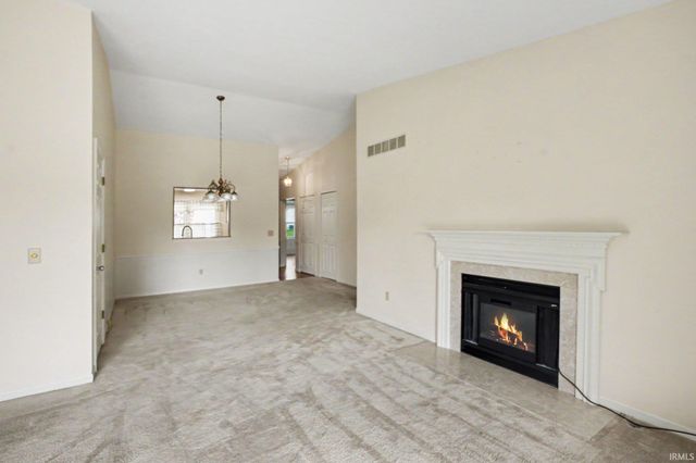 1960 Greenock Drive, South Bend, IN 46614