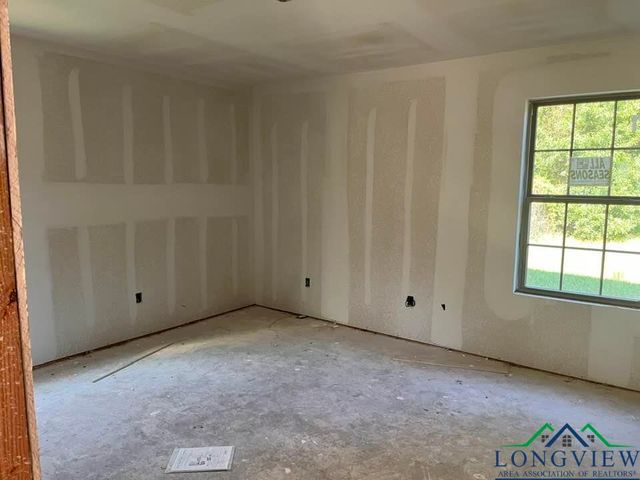 412 S Fredonia, Longview, TX 75601