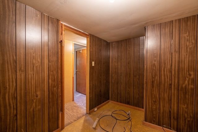 70 Quaboag St, Brookfield, MA 01506