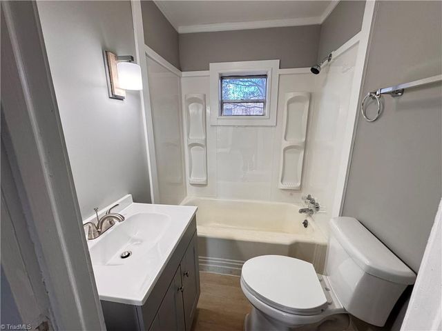 132 Oak Grove Road, Elkin, NC 28621