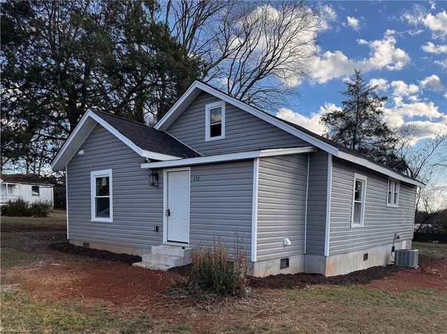 132 Oak Grove Road, Elkin, NC 28621