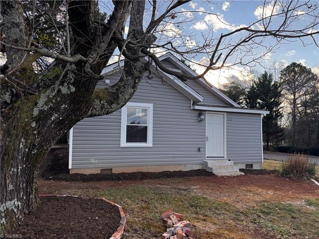 132 Oak Grove Road, Elkin, NC 28621