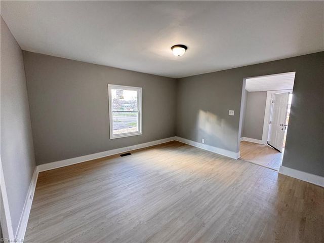 132 Oak Grove Road, Elkin, NC 28621