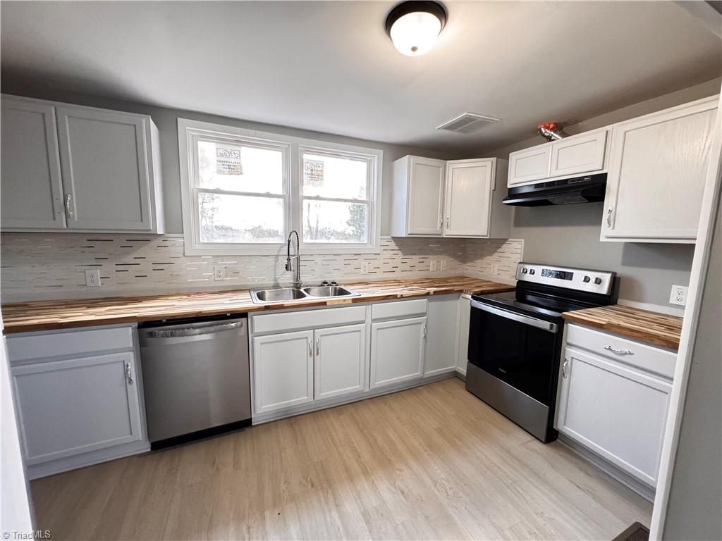 132 Oak Grove Road, Elkin, NC 28621