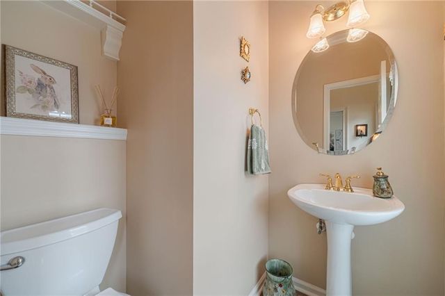 2240 Emerald Drive, Loganville, GA 30052