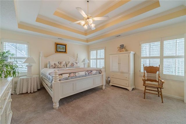 2240 Emerald Drive, Loganville, GA 30052