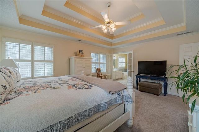 2240 Emerald Drive, Loganville, GA 30052