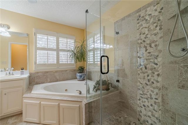 2240 Emerald Drive, Loganville, GA 30052