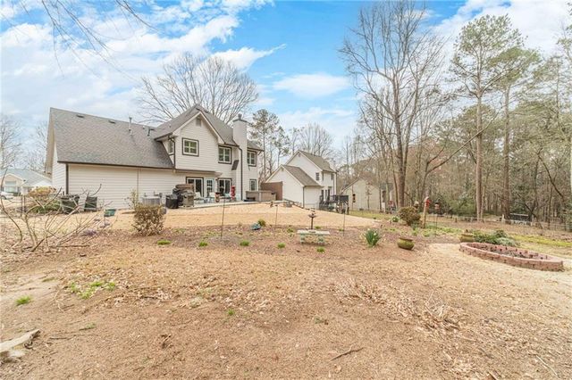 2240 Emerald Drive, Loganville, GA 30052