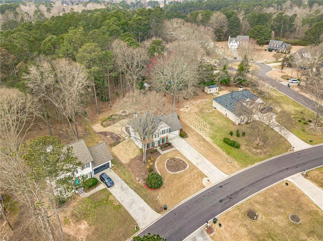 2240 Emerald Drive, Loganville, GA 30052