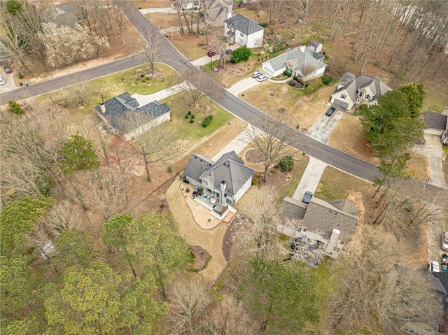 2240 Emerald Drive, Loganville, GA 30052