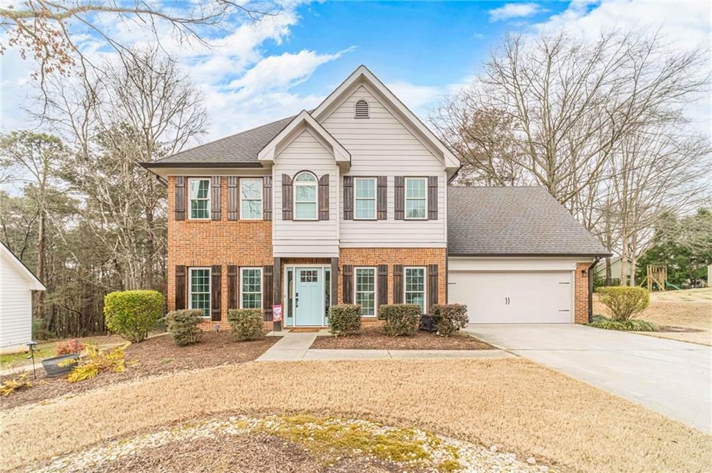 2240 Emerald Drive, Loganville, GA 30052