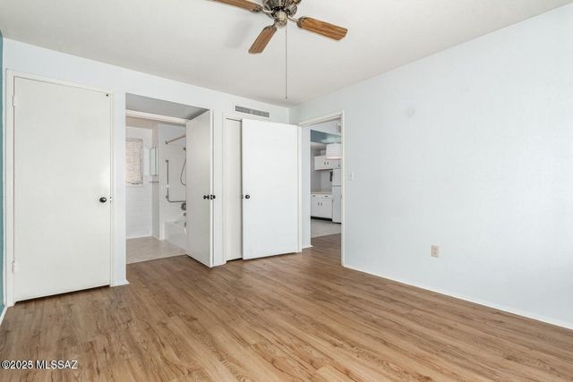 317 S Paseo Quinta Apt B, Green Valley, AZ 85614