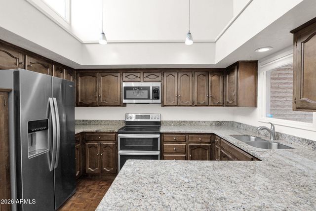 7840 N 7TH Street 9, Phoenix, AZ 85020