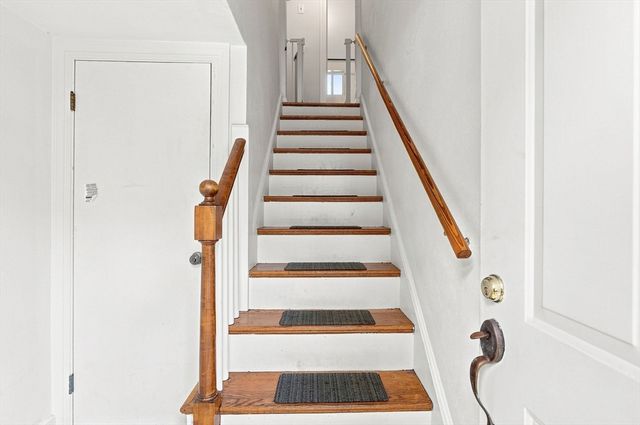 28 Preston St, Malden, MA 02148