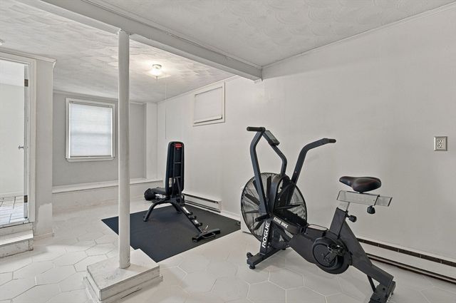 28 Preston St, Malden, MA 02148