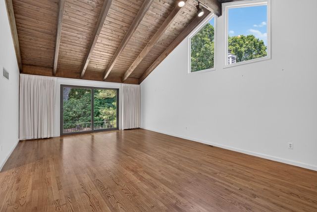 238 Seaward Bend, East Falmouth, MA 02536