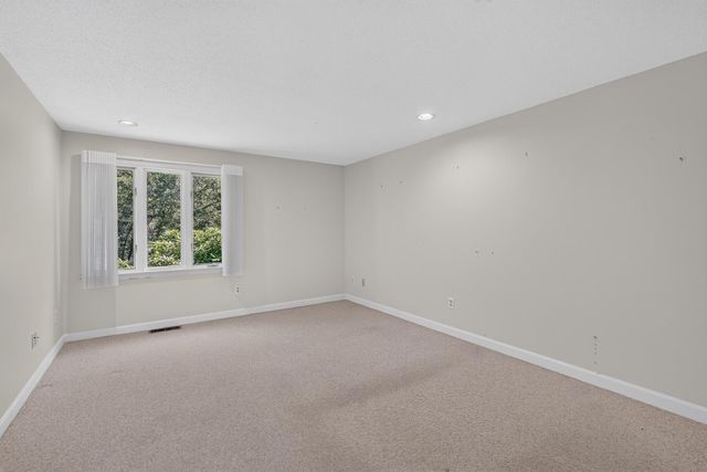 238 Seaward Bend, East Falmouth, MA 02536