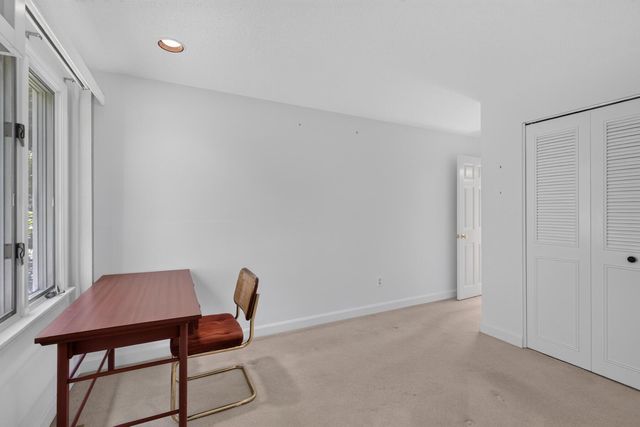 238 Seaward Bend, East Falmouth, MA 02536
