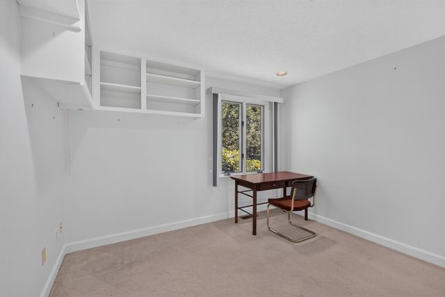 238 Seaward Bend, East Falmouth, MA 02536