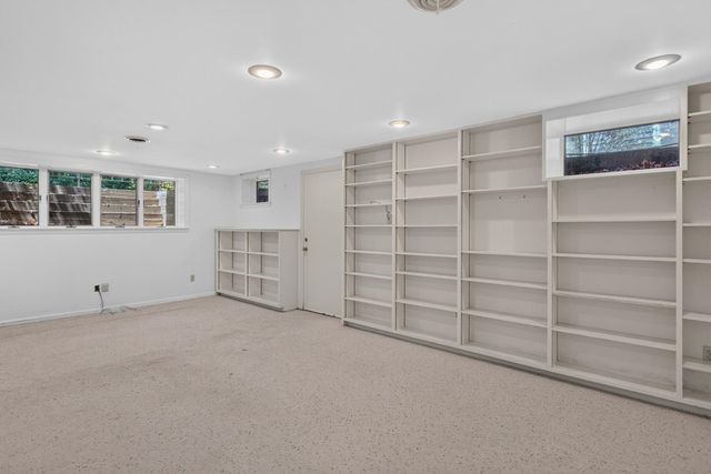 238 Seaward Bend, East Falmouth, MA 02536