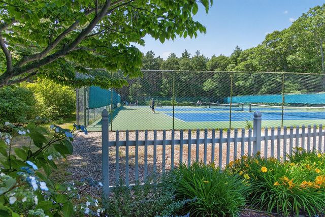 238 Seaward Bend, East Falmouth, MA 02536