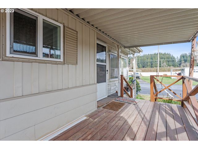 13900 Se HIGHWAY 212 125, Clackamas, OR 97015
