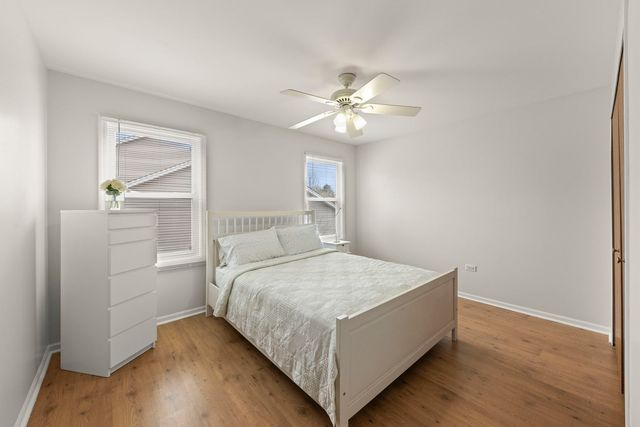 322 Hickory Oaks Drive, Bolingbrook, IL 60490