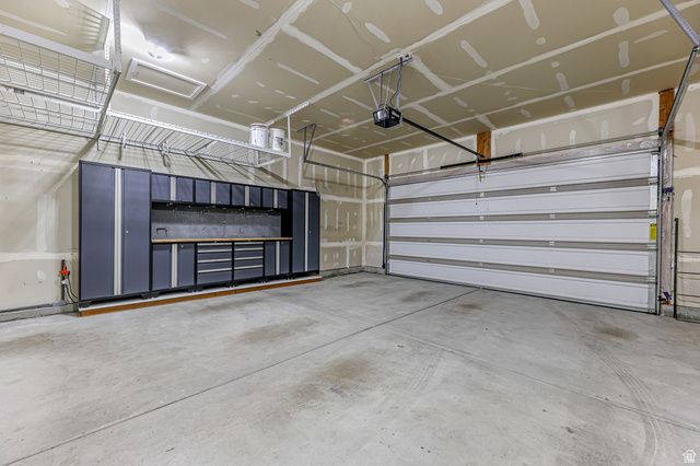10481 S OQUIRRH RD, South Jordan, UT 84009