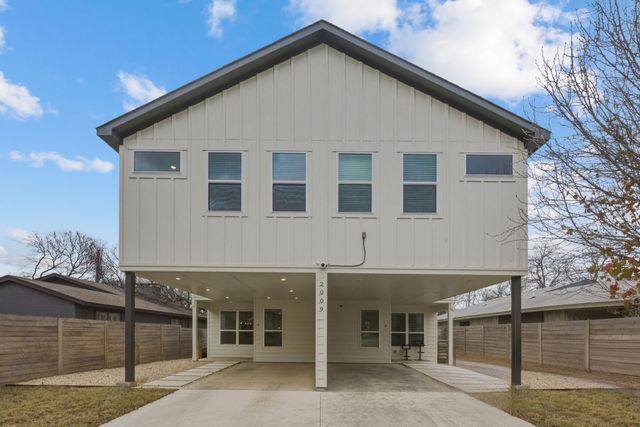 2009 Iroquois LN A, Austin, TX 78741