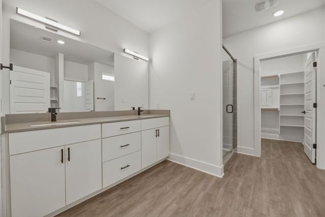 2009 Iroquois LN A, Austin, TX 78741