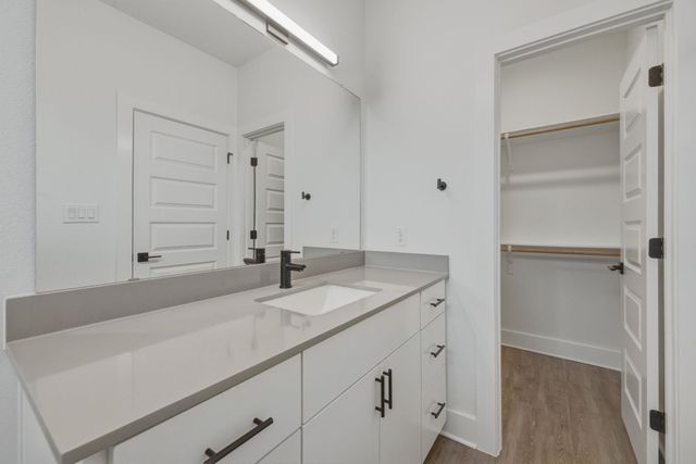 2009 Iroquois LN A, Austin, TX 78741